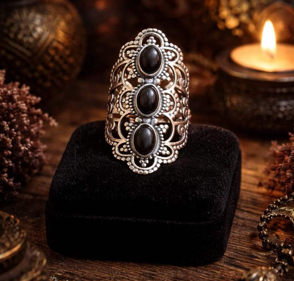 gumus urun kolaji vitrin